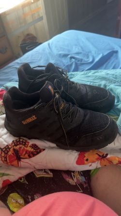 Steel toe shoes