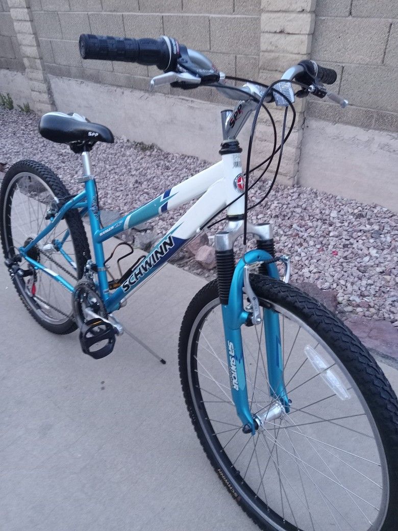 LIKE NEW BIKE SCHWINN RANGER 2.6 FS TIRES SIZE 26