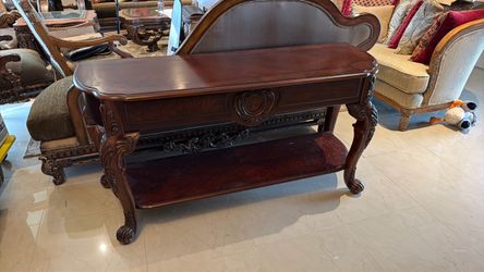 Beautiful TV Stand console