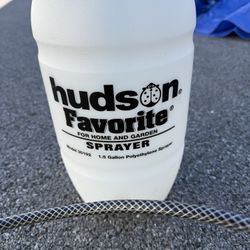 Hudson Favorite 1.5 Gallon Pump Sprayer 