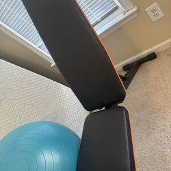 Adjustable Weight Bench 