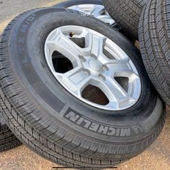 NEW Jeep wrangler rims Sport rubicon Sahara jk JL Michelin Tires 245/75/[hidden information]
