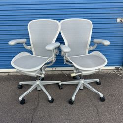 Herman Miller Aeron’s B Remastered Titanium Computer Desk Gaming Office Chairs Like New 