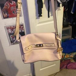 Michael Kors Addison Messenger Crossbody Bag