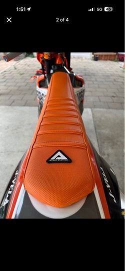 KTM 500 seat
