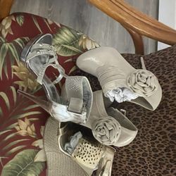 Glam Ladies Heels New  : 7 /7.5  Champagne Silk or Faux Leather ; Stilettos  Or Wedges ; 10$ OBO    