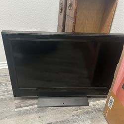 Vizio 32’ Tv For Sale-Ideal for Kids