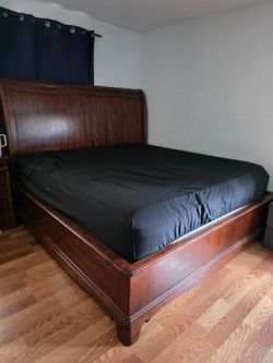 KING bed