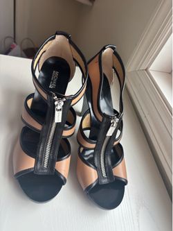 Michael Kors Tan Heels Size 7