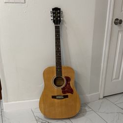 Acoustic Guitar Like New