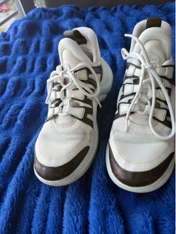 Lv authentic shoes