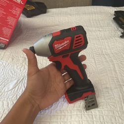 Milwaukee M18 Impact Driver 1/4