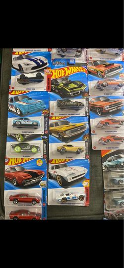 11 Hotwheels 4  Dodge & 7 Chevy