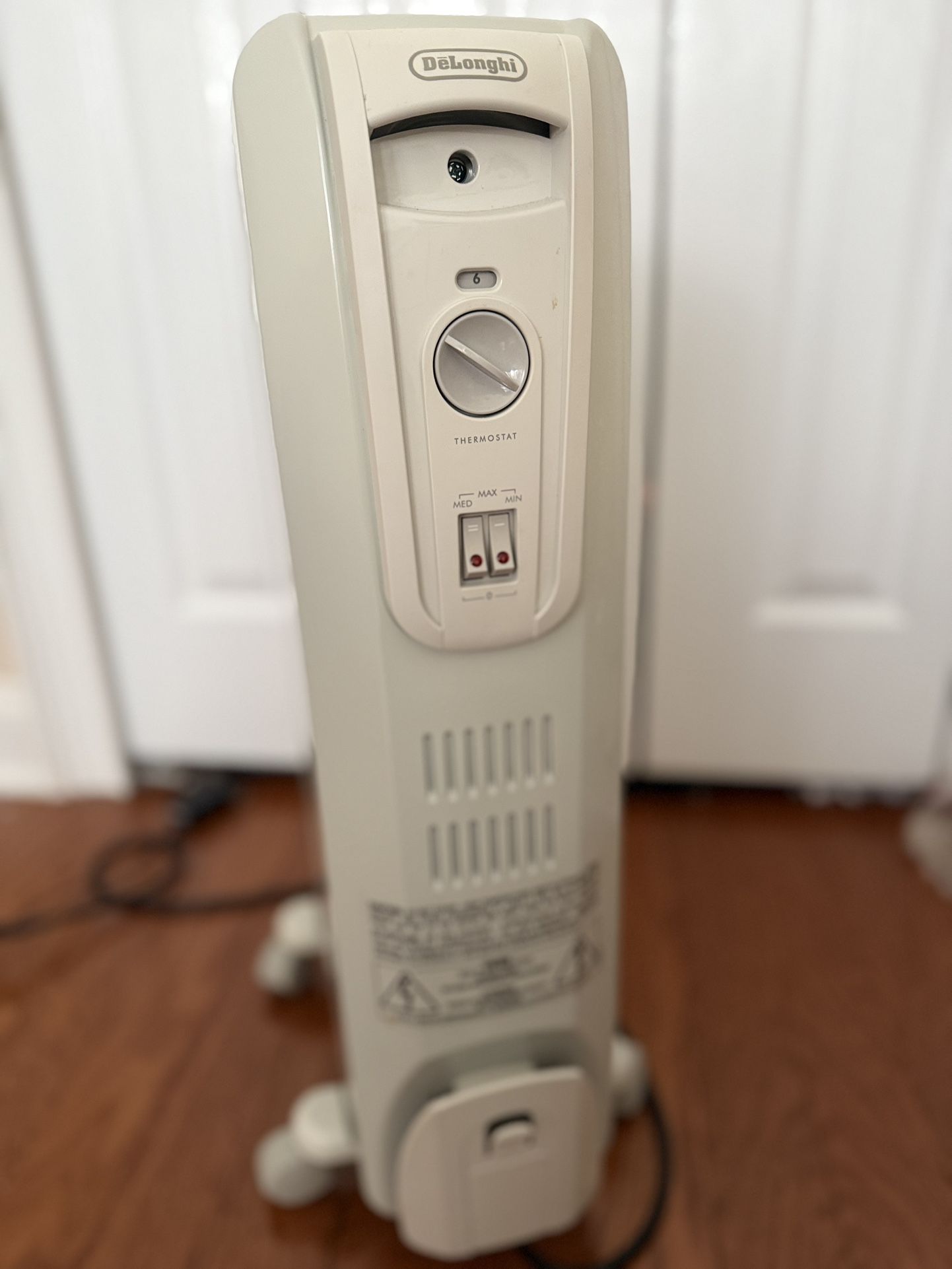 DeLonghi Oil-Filled Radiator Heater