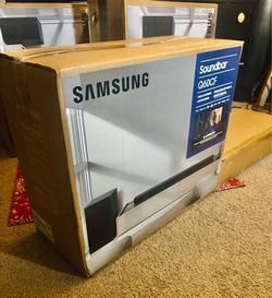 Samsung (Q60CF) Premium Soundbar Home Theater (Dolby Atmos) Sound System w/ Wireless Subwoofer & Q Symphony Audio