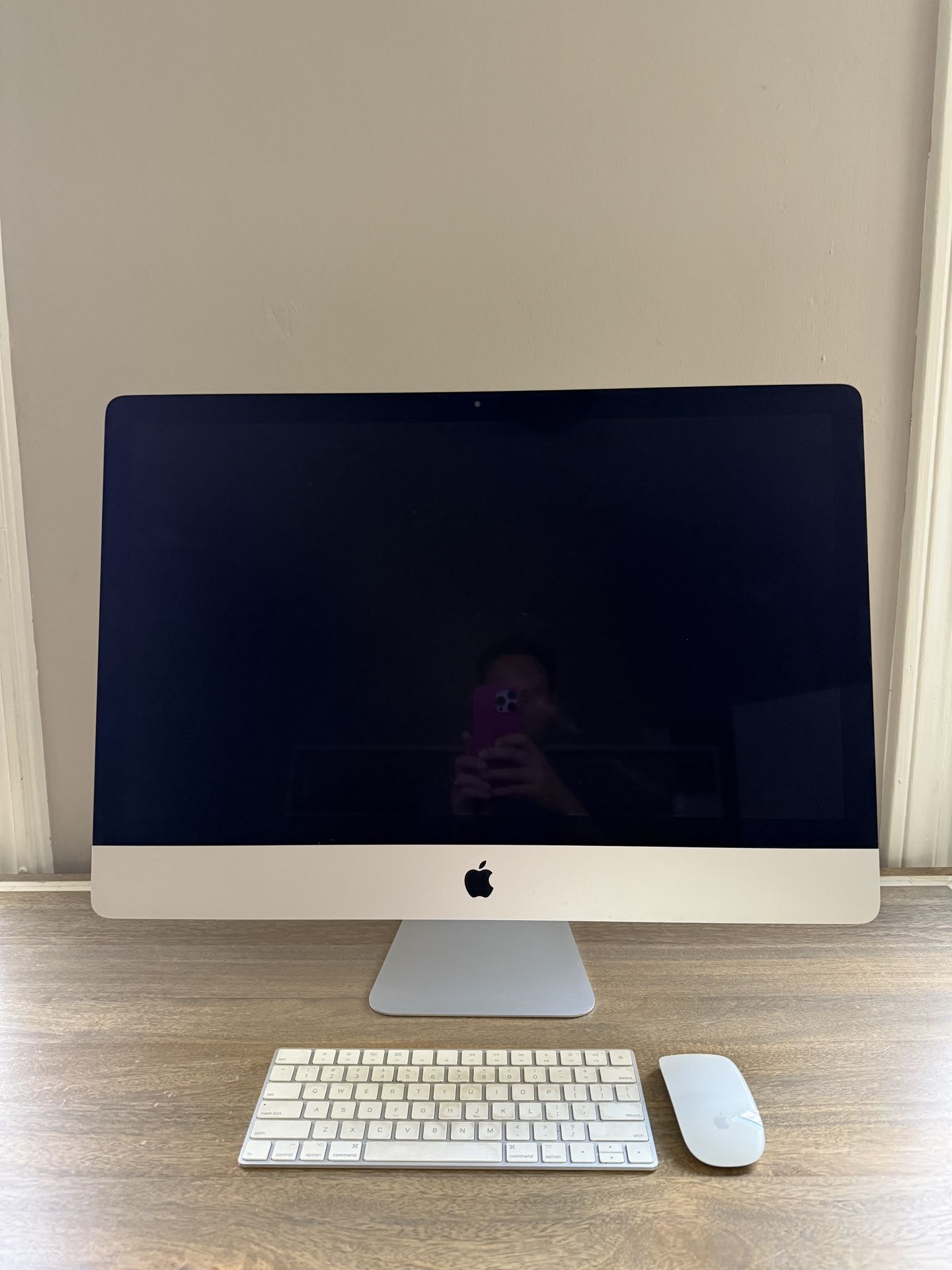 Apple iMac 27” Retina 5K 2017 Desktop Computer