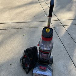 Carpet Cleaner/ Bissell / Like New 