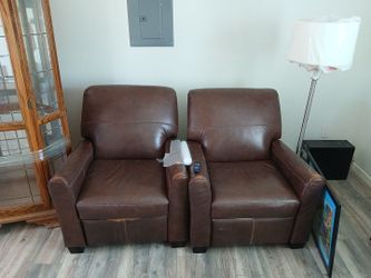 Lazy boy recliners $100 for both obo