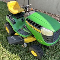 John Deere Riding Lawnmower