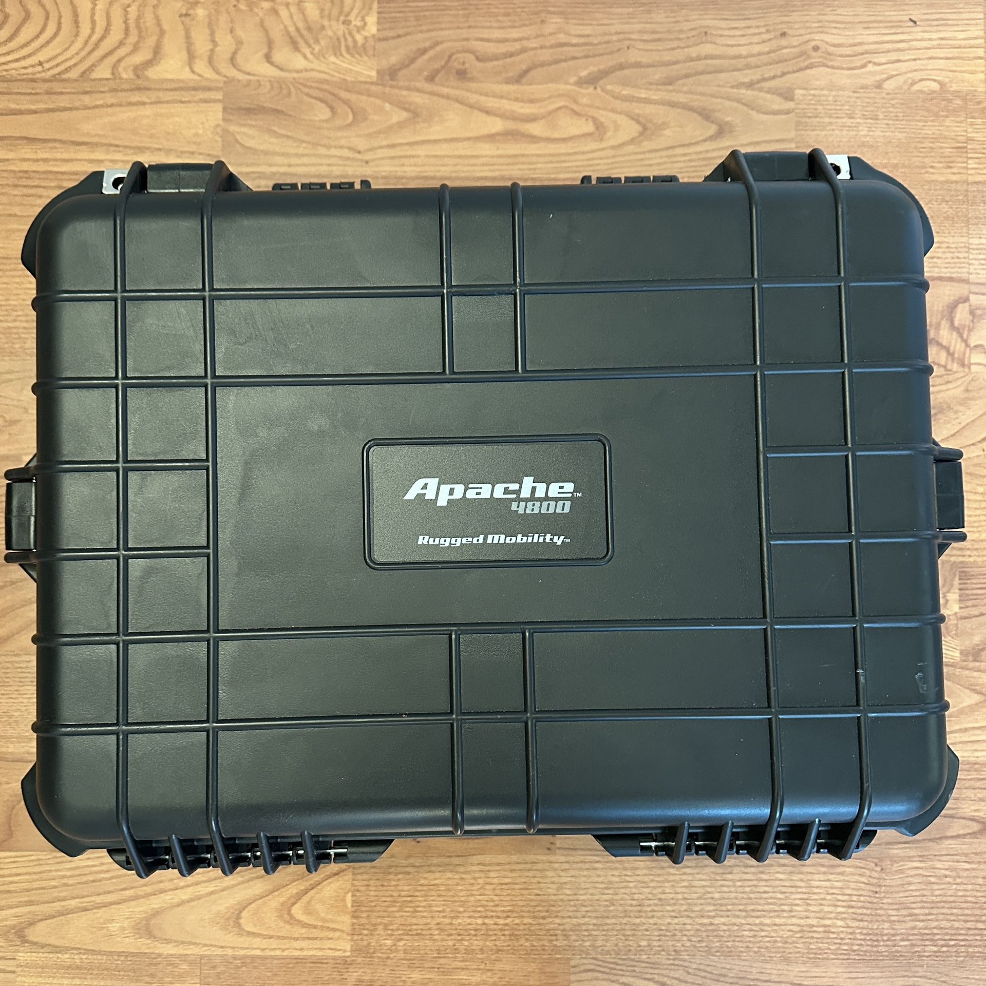 Apache 4800 Hard Case - NEW (like Pelican)