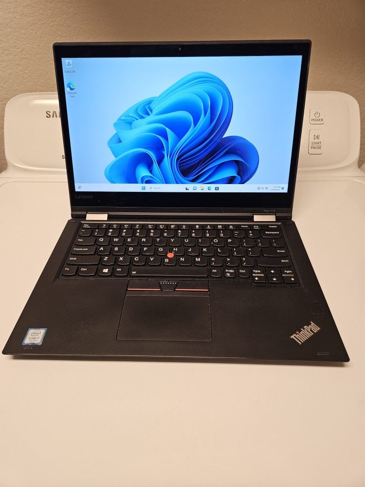 Lenovo ThinkPad Yoga 370 2in1 Touchscreen 16 GB Ram Memory i7-7500 7th Gen