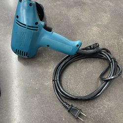 Makita 5 Inch Corded Disc Sander/Polisher GV5000