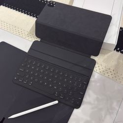 Apple Pencil And Keyboard Folio Case Plus Bonus One Case 