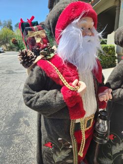 3 ft Mr. & Mrs. Claus Holiday Decor