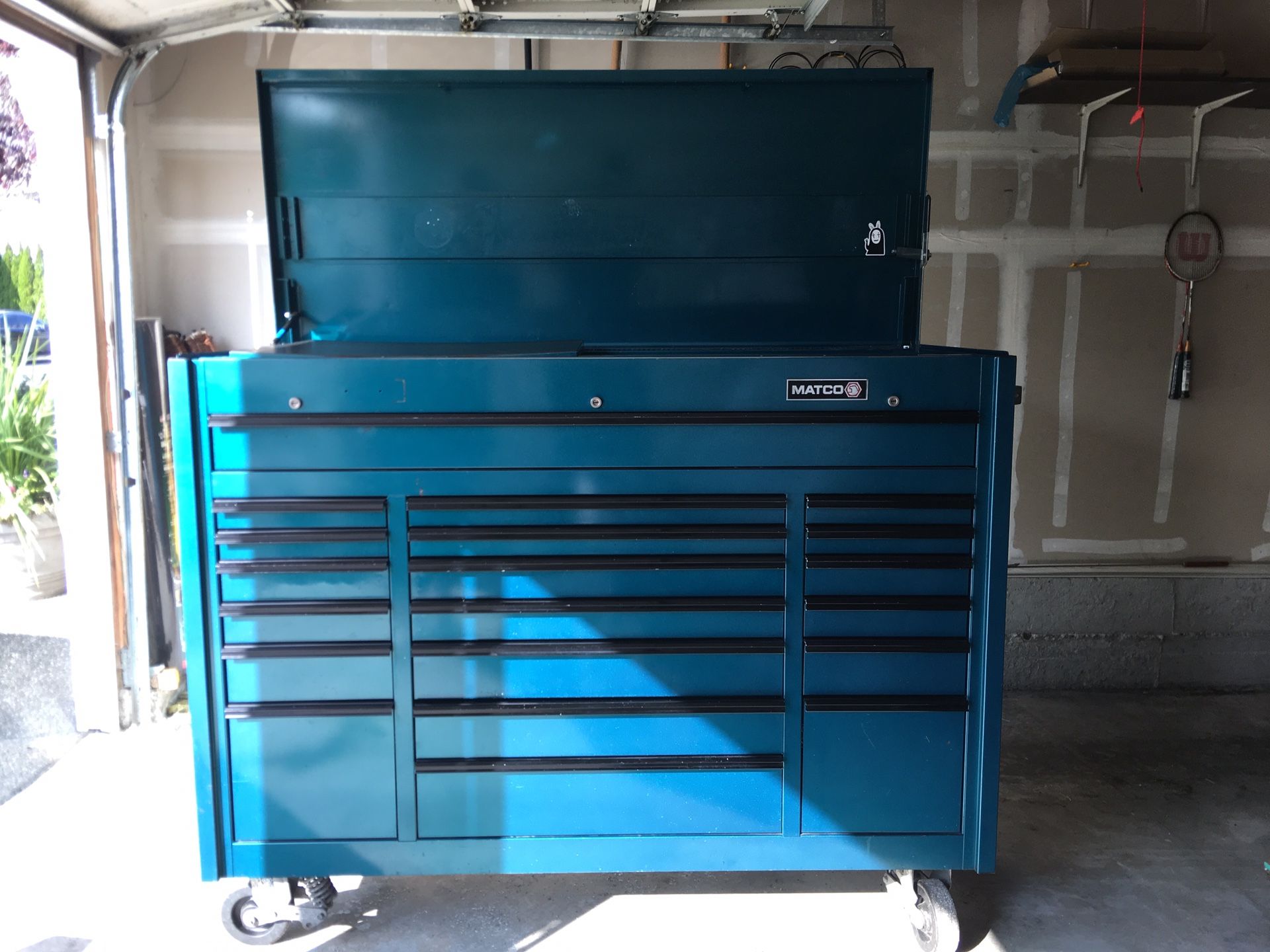 Matco Tool Box W/ rolling cart for Sale in Everett, WA OfferUp