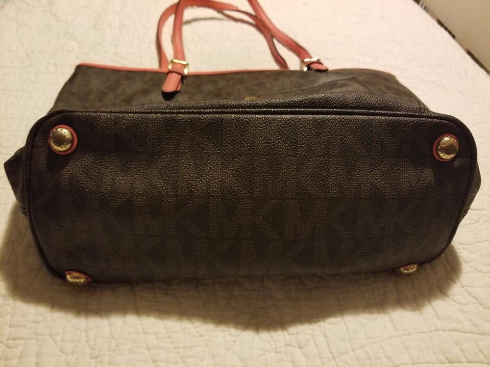 Authentic michael kors purse