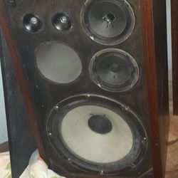 Sansui  Speakers