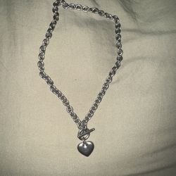 Zales Sterling Silver Heart Charm Toggle Necklace 18 Inch Chain