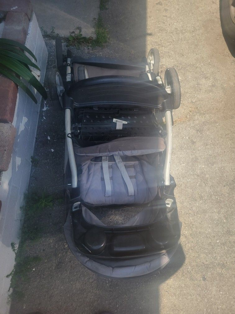 FREE DOUBLE STROLLER 