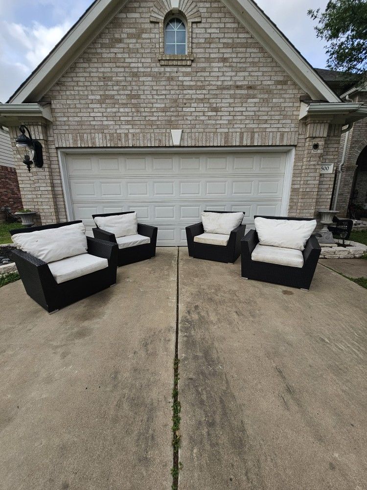 4 KING Size Patio Chairs With Cushions Retailed $1199,All Products : American Fashion Style Bags On Sale