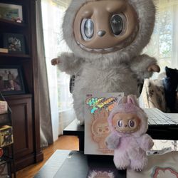 Authentic Big Into Energy 