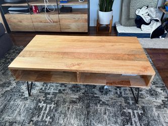Hunter 36 in. Natural Rectangle Mango Wood Coffee Table with Lift Top