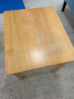 Kid table, solid wood