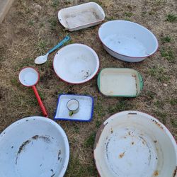 Porcelain Pans And Cups And Spoons 
