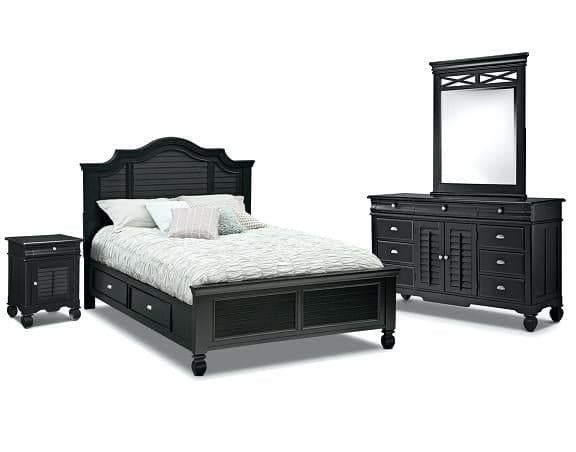 Value City plantation cove queen bedroom set