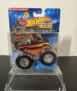 2026 Hot Wheels Monster Trucks Crash Legends #4 1983 Chevy Silverado w/crushed c