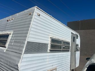 Vintage Travel Trailer Camper
