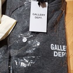 Hodies and t-shirt GALLERY DEPT. 