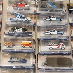 Team transport and premiums 2 packs  new  20 each or 2 for 30  pick up in sun valley cash only