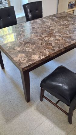 Dinning table