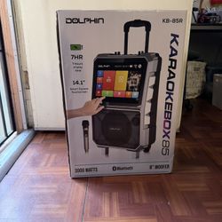 Karaoke box 