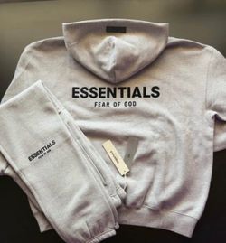 Essentials Fear of God sweater and pants set