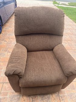 Very Clean Recliner