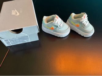 Infant Nike shoes