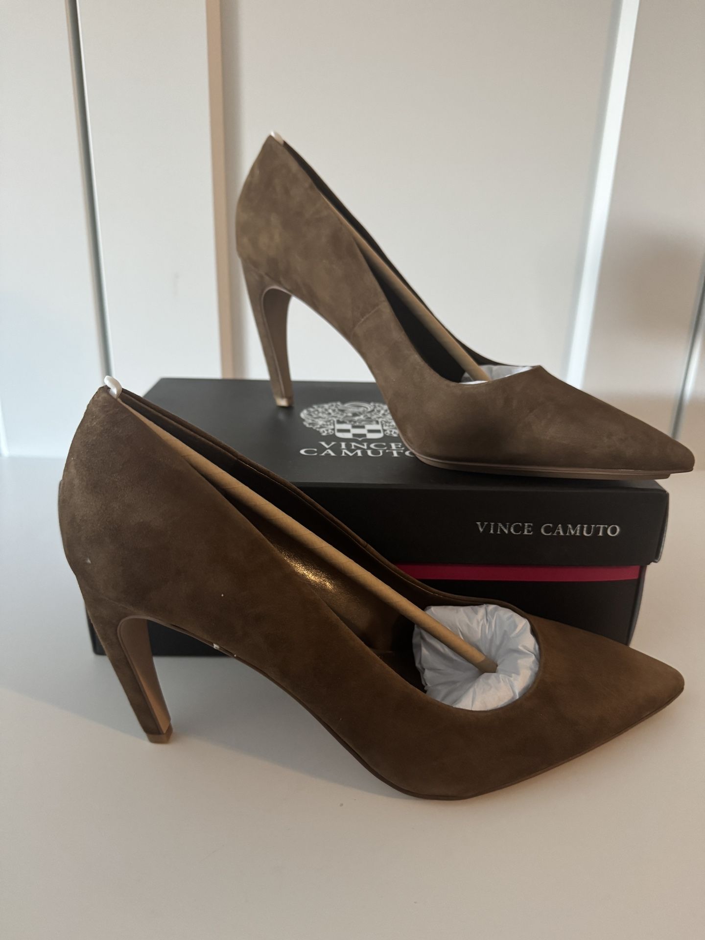 NEW Vince Camuto Brislana Reishi/Brown Suede Women's Pumps, Size 10