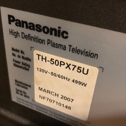 Panasonic Flat Screen Tv 40 “ 